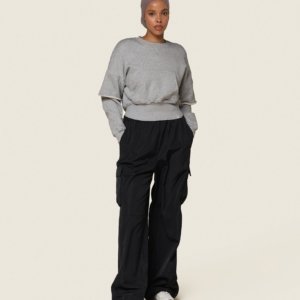 GS x Leana Deeb Woven Joggers – Image 4