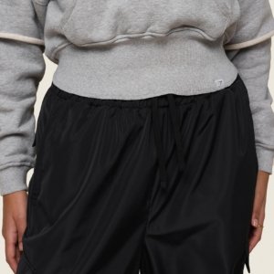 GS x Leana Deeb Woven Joggers – Image 2