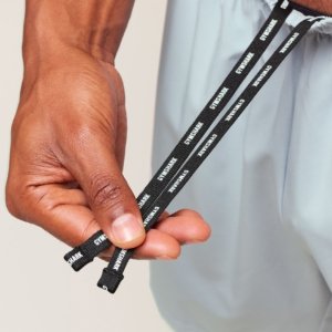 SHORT ARRIVAL – Image 2