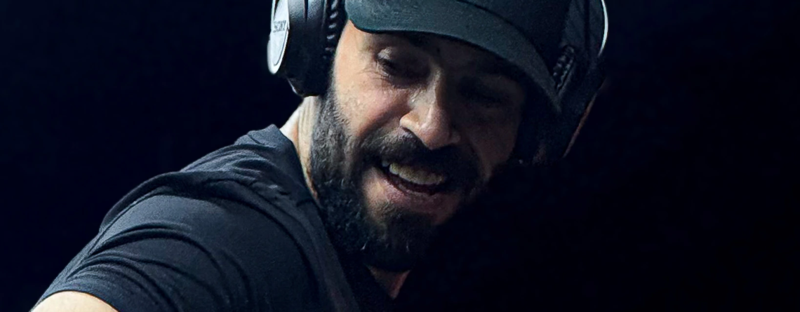 Tenue fitness Gymshark pour homme dans une salle de sport au Maroc