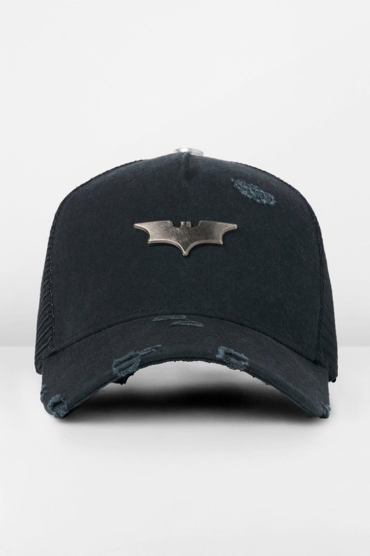 9106_black_001_11_25_floor BATMAN TRUCKER HATS - Gymshark