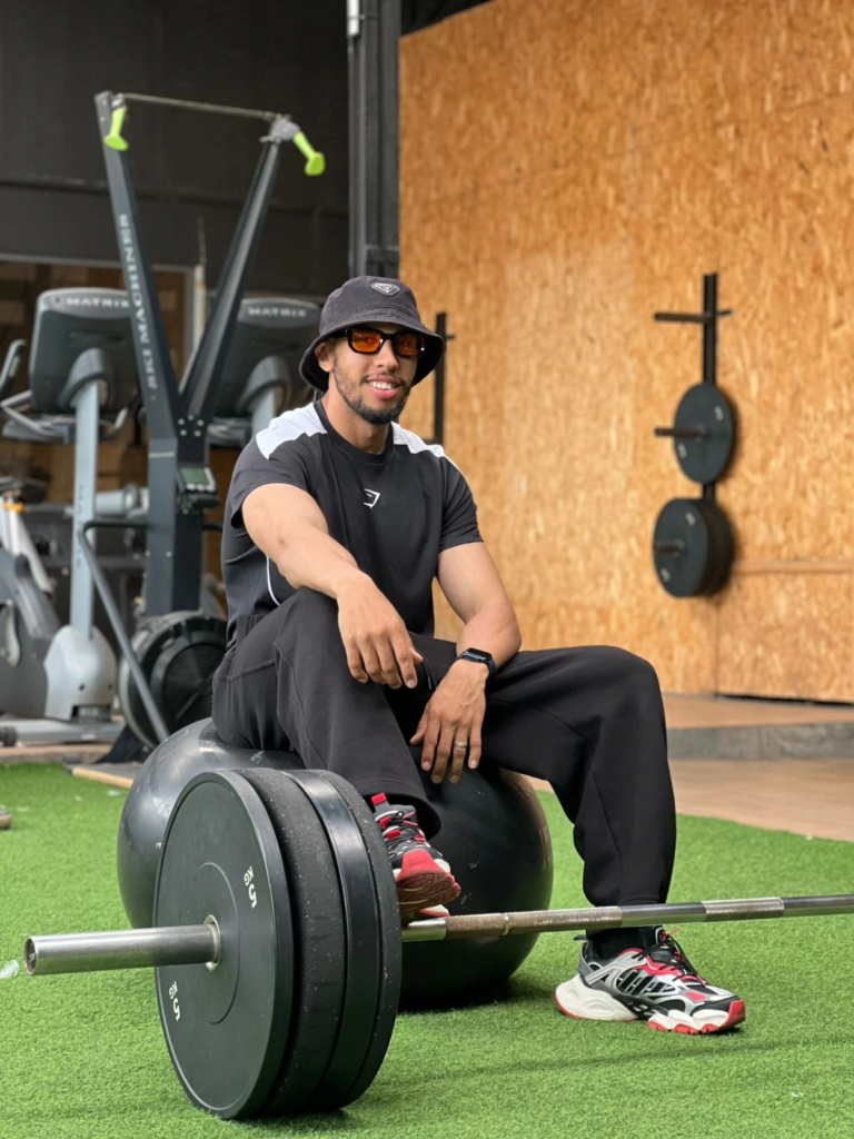 Hamza Elmagradi tissu technique sport qualité Gymshark Maroc
